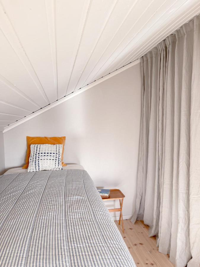Lovely, Bright Apartment Overlooking Nature Fiskebäckskil Exterior foto